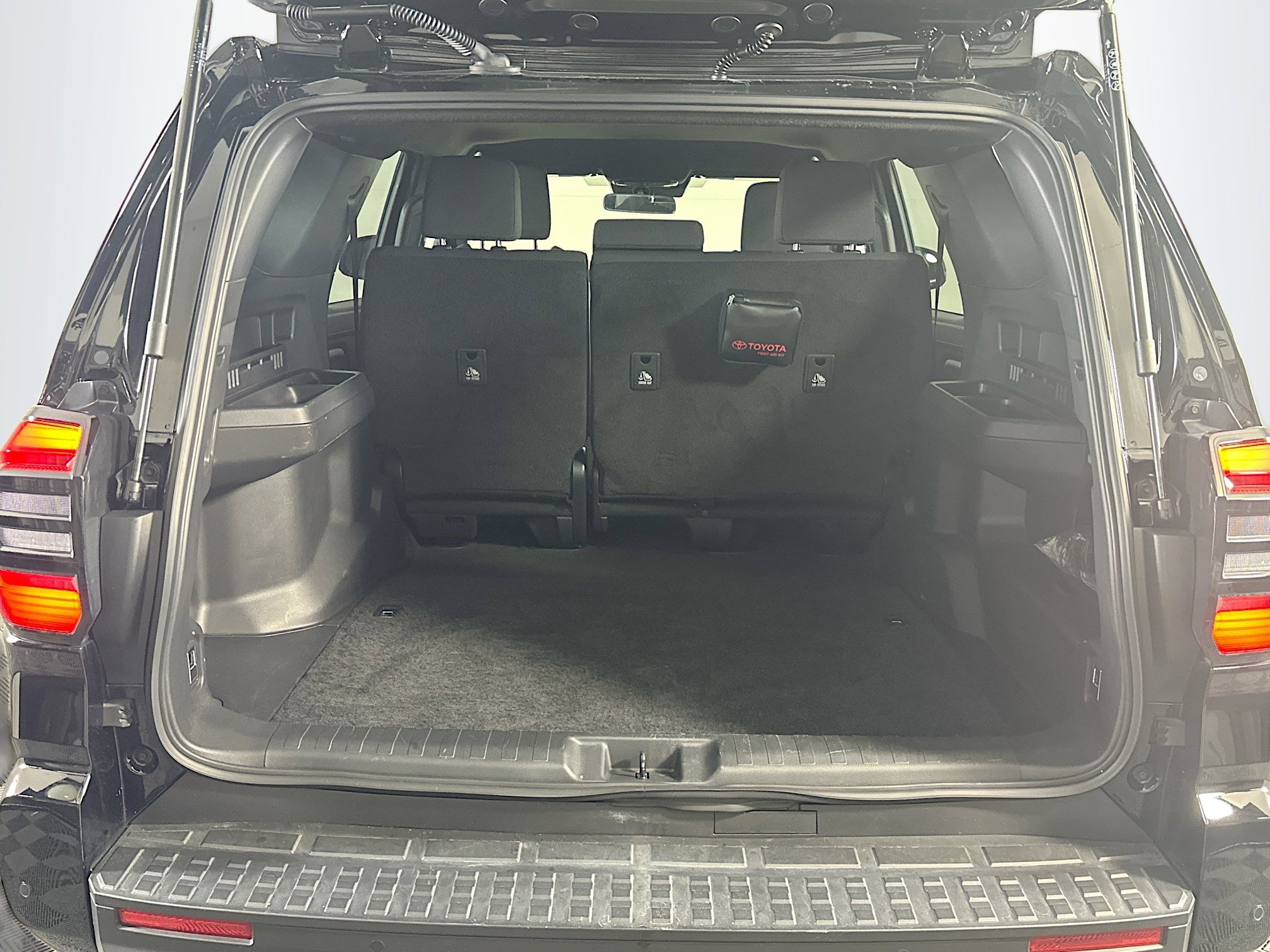 Used 2025 Toyota 4Runner TRD Off-Road image 30