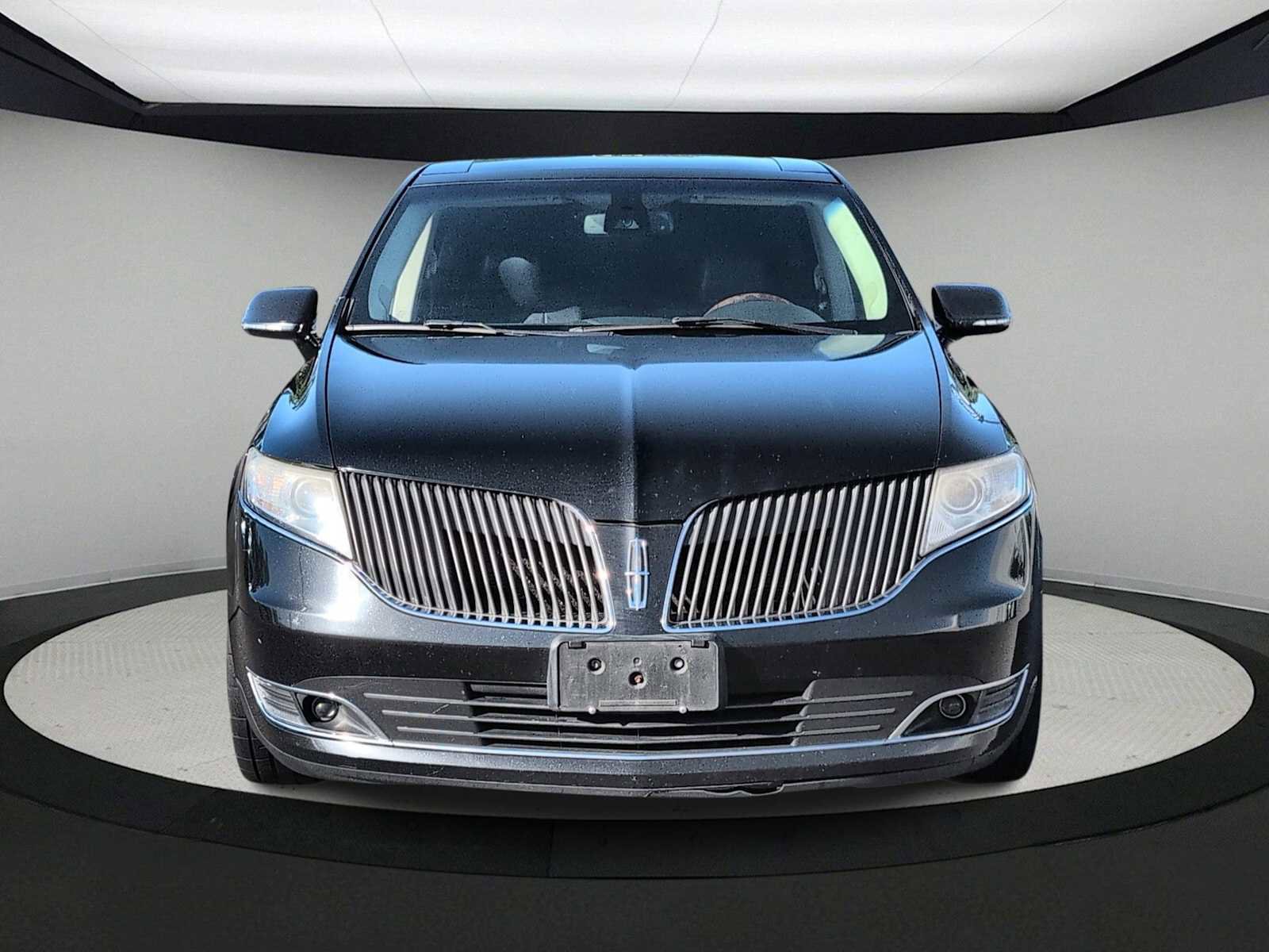 Used 2014 Lincoln MKT AWD w/ Equipment Group 201A image 3