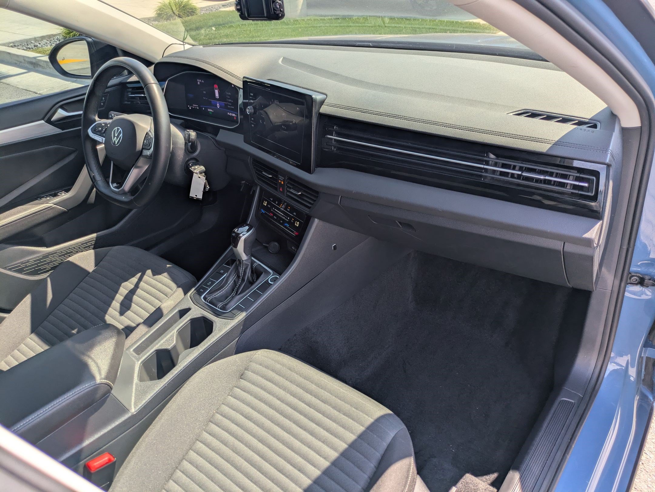Used 2025 Volkswagen Jetta S FWD image 33