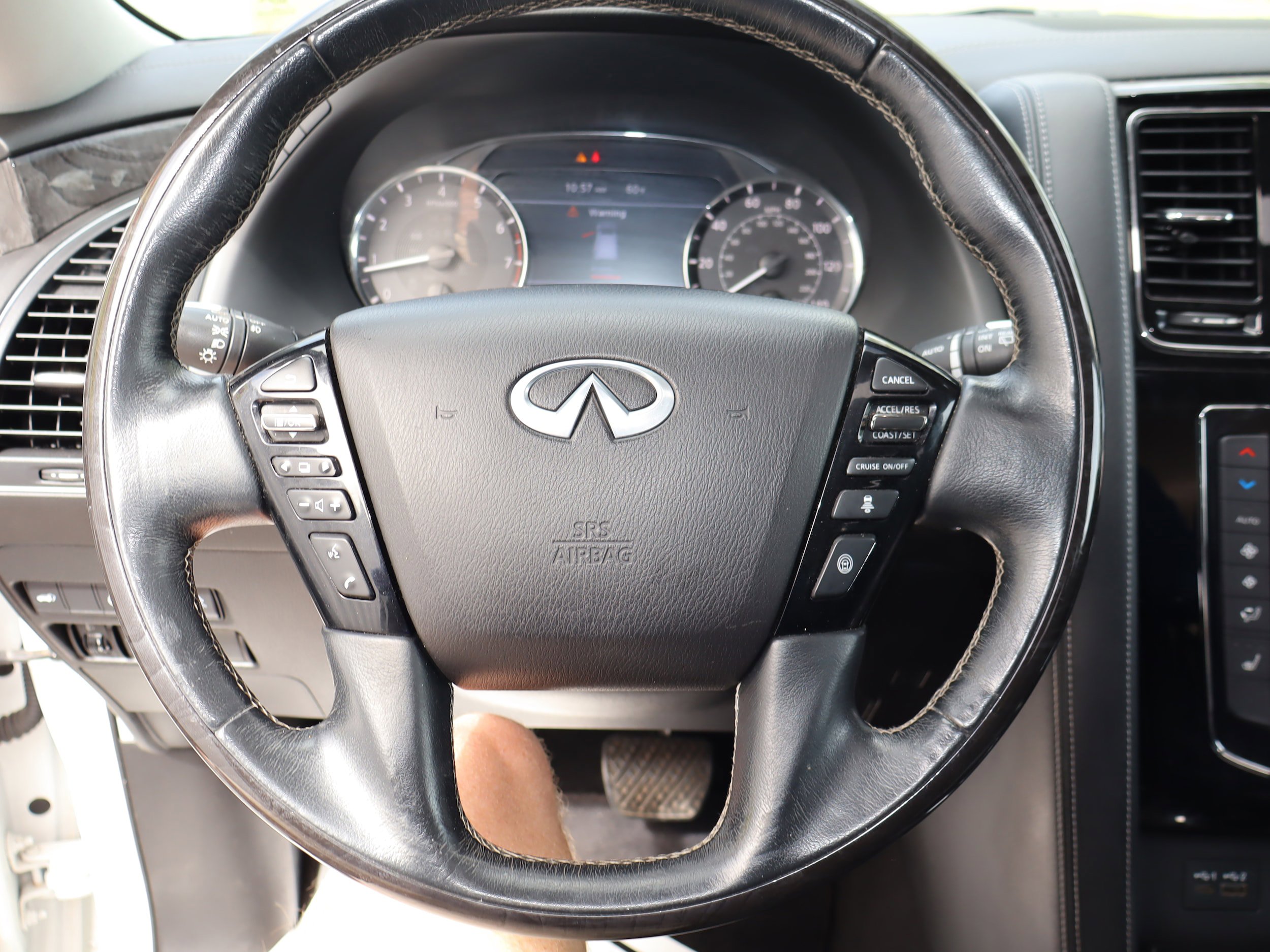 Used 2021 INFINITI QX80 Luxe AWD/4WD image 22