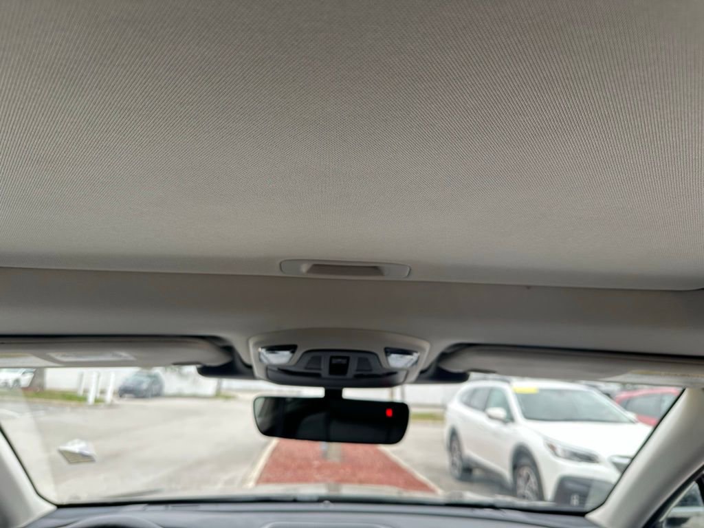 Used 2023 Subaru Outback Limited image 21