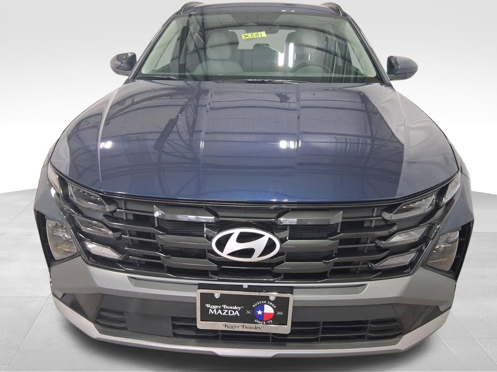 Used 2025 Hyundai Tucson SEL image 2