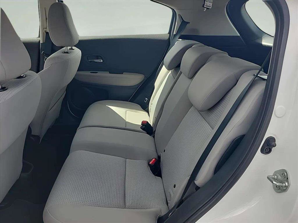 Used 2021 Honda HR-V LX image 16