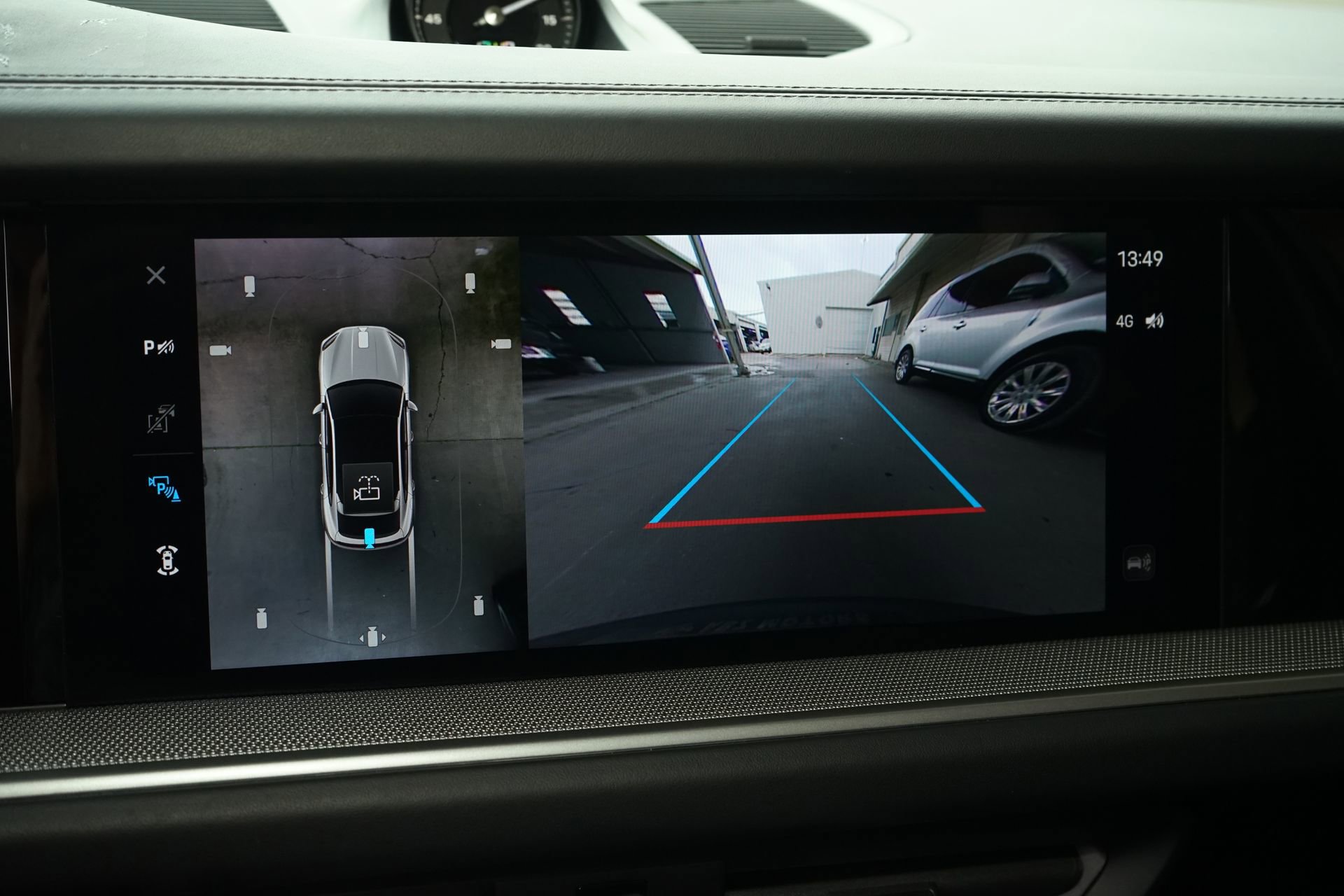 Used 2024 Porsche Cayenne S image 15