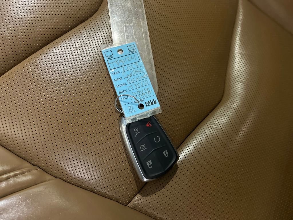 Used 2017 Cadillac Escalade Platinum image 86