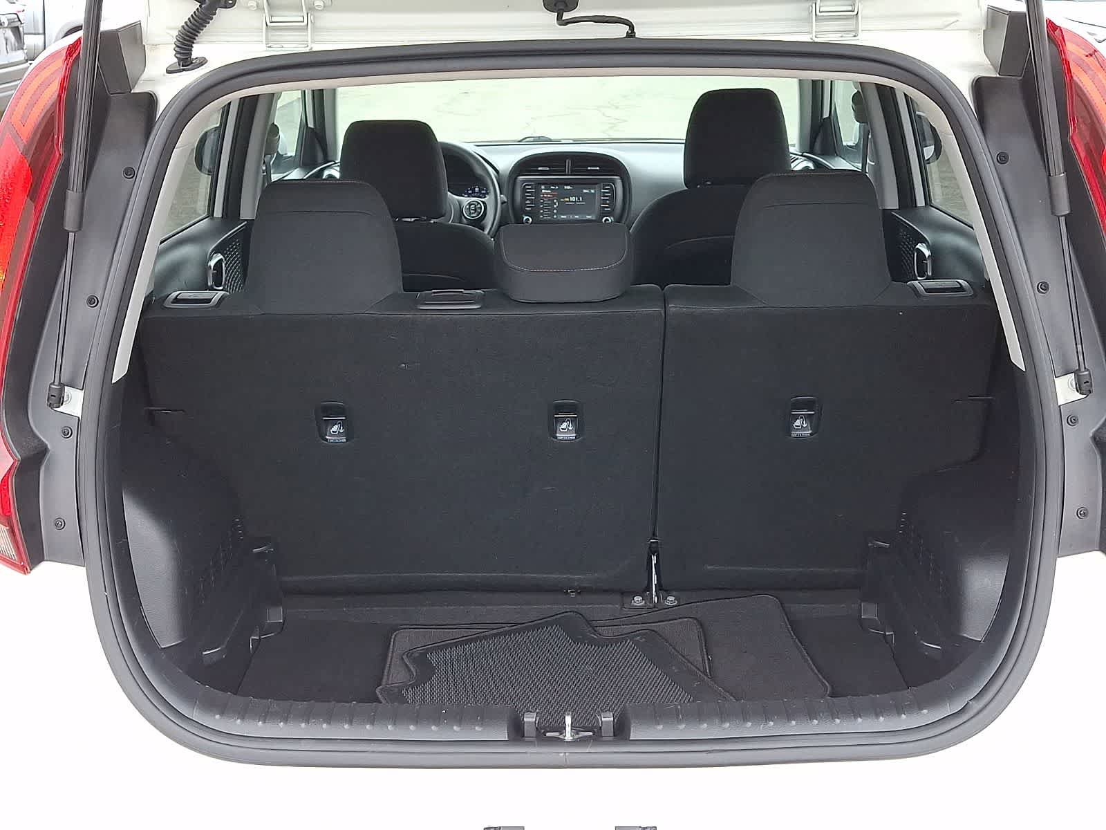 Used 2021 Kia Soul S FWD image 29