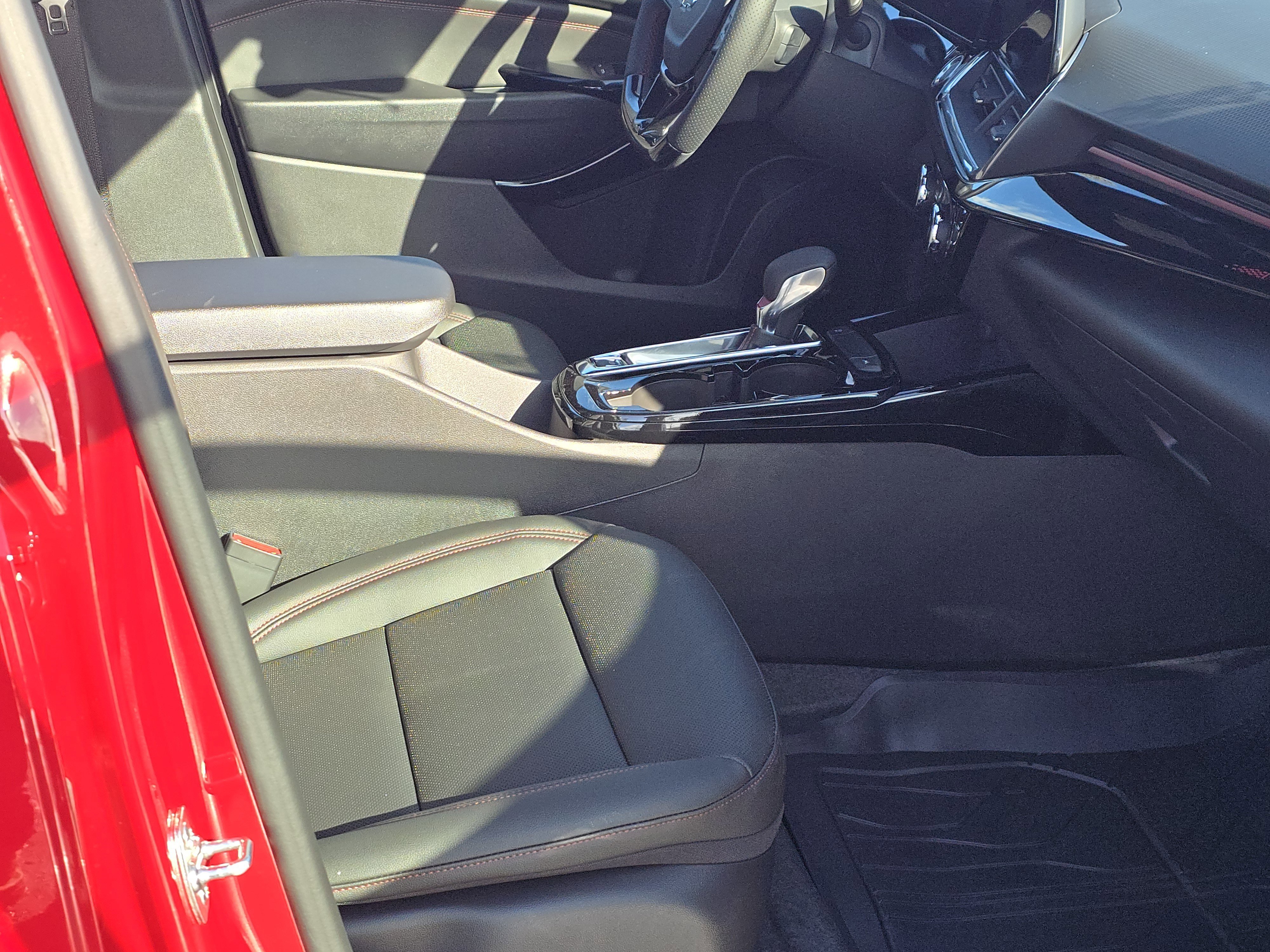 New 2026 Chevrolet Trax RS w/ Driver Confidence Package image 22