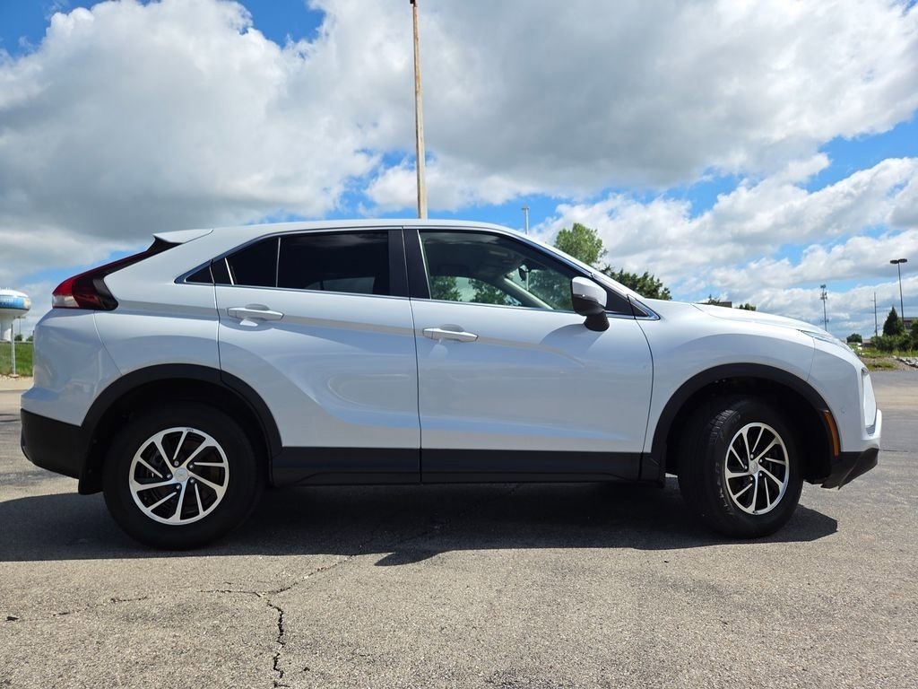 Used 2023 Mitsubishi Eclipse Cross ES AWD/4WD image 23