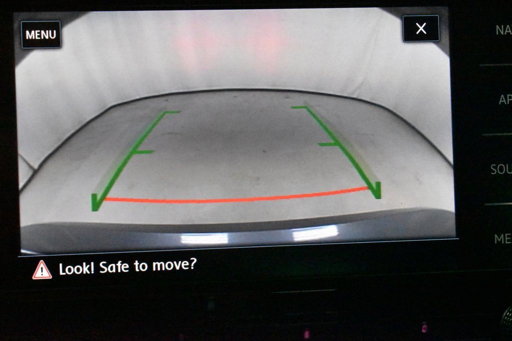 Used 2020 Volkswagen Passat 2.0T SEL image 23