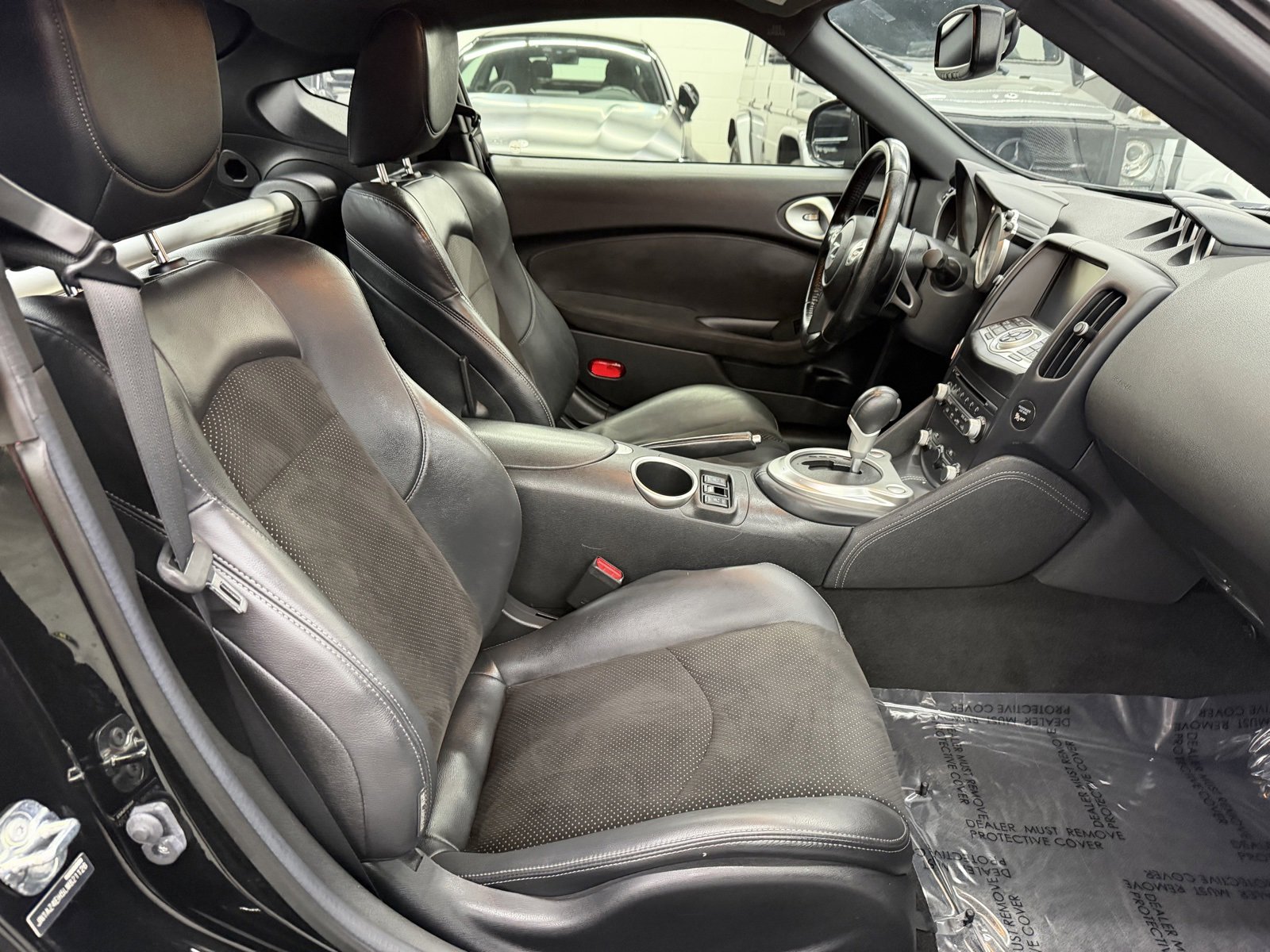 Used 2020 Nissan 370Z Touring Sport image 22