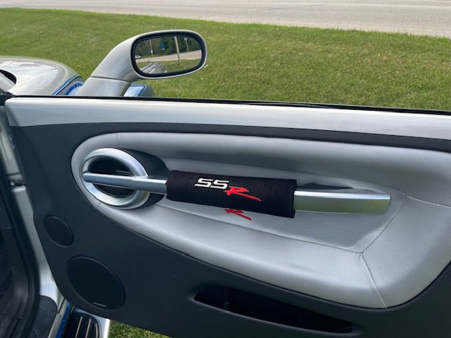 Used 2004 Chevrolet SSR w/ Preferred Equipment Group image 13