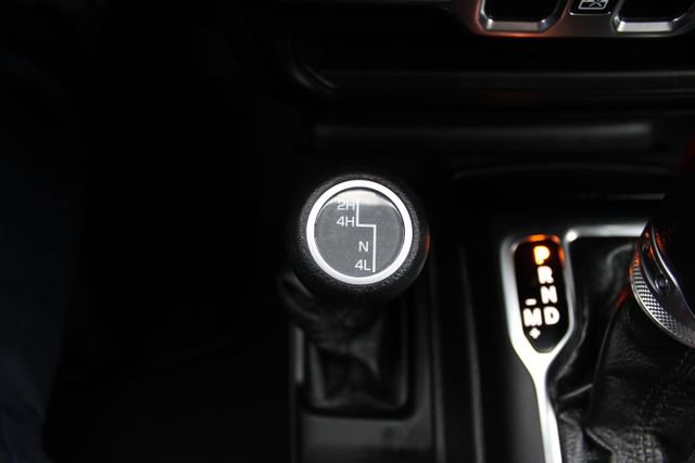 Used 2023 Jeep Wrangler Unlimited Sport AWD/4WD image 26
