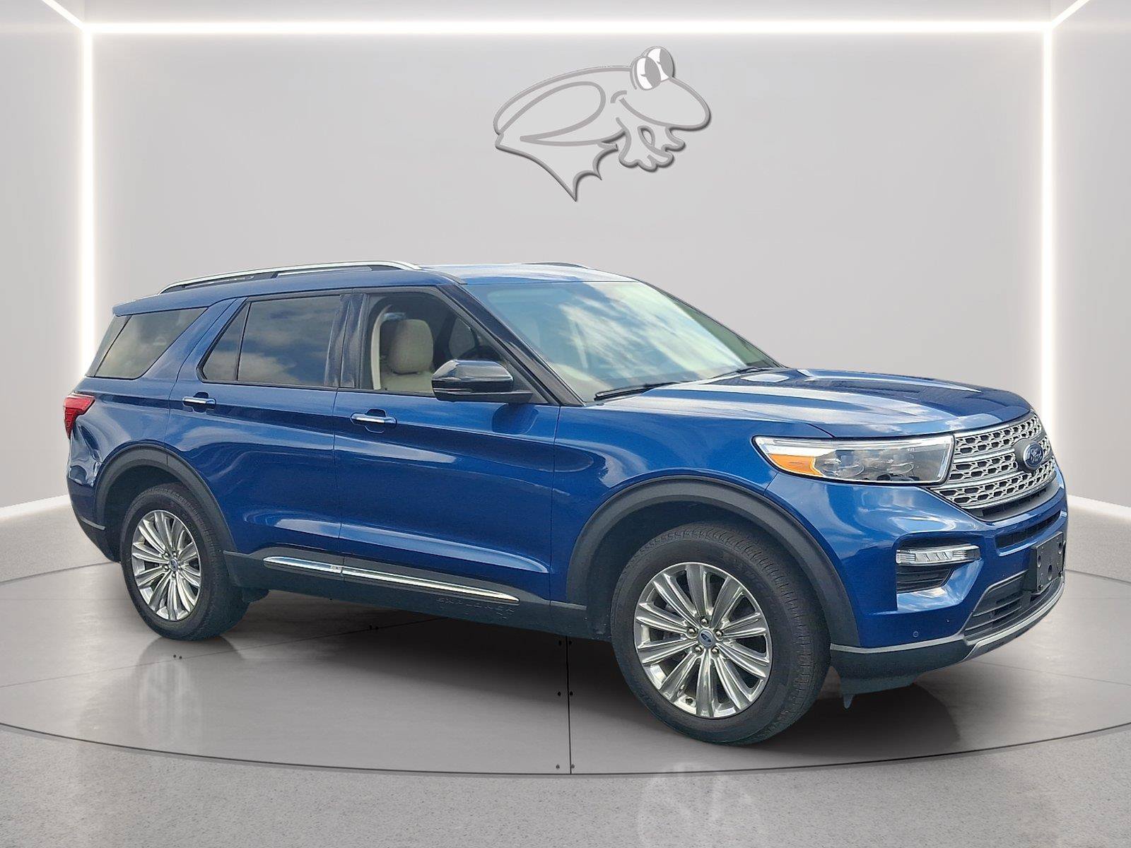 Certified 2023 Ford Explorer Limited w/ Hybrid Equipment Group 310A AWD/4WD image 6