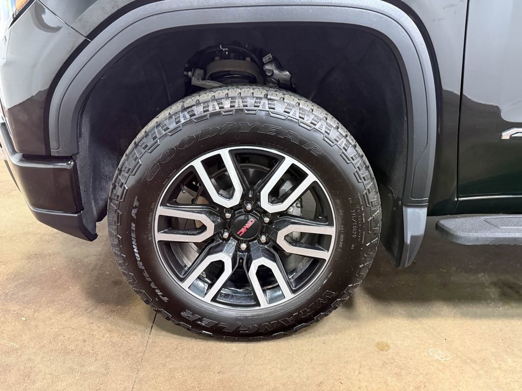 Used 2024 GMC Sierra 1500 AT4 w/ Technology Package image 86