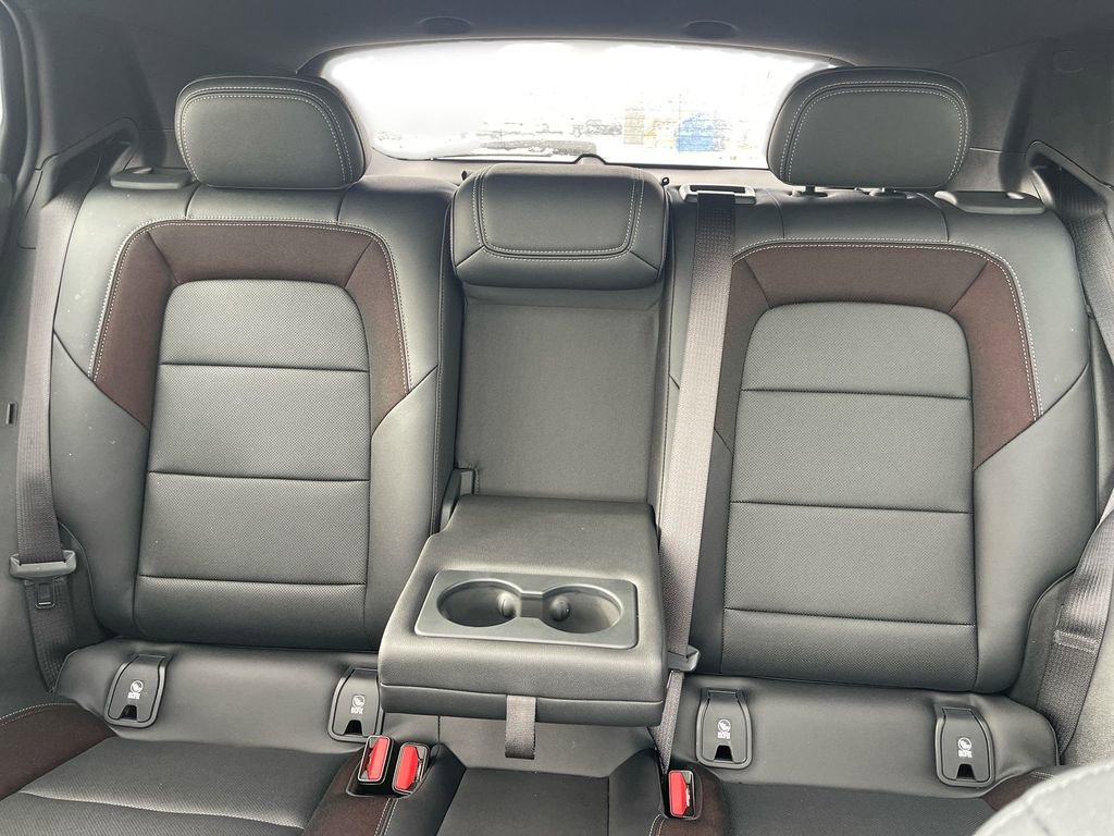 Used 2025 Chevrolet Equinox EV RS image 19