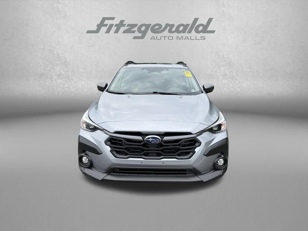 Used 2024 Subaru Crosstrek 2.0i Premium AWD/4WD image 2