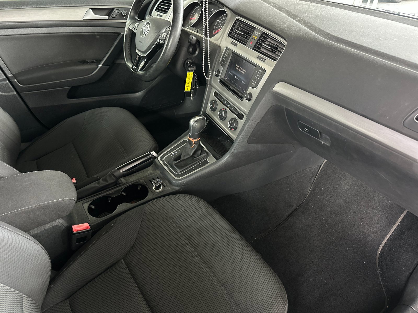 Used 2016 Volkswagen Golf SEL image 15