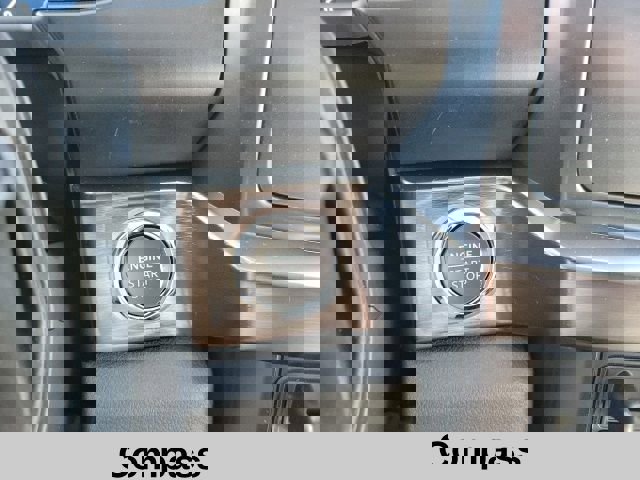 New 2026 Ford F250 Lariat w/ Black Appearance Package image 12