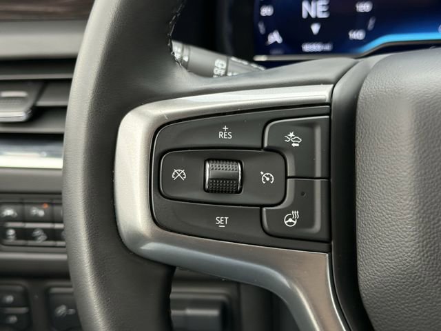 Used 2024 Chevrolet Suburban Z71 w/ Off-Road Capability Package image 10