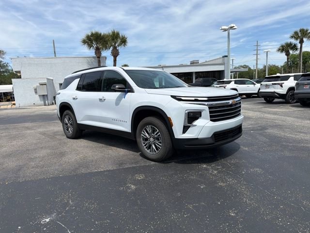 New 2026 Chevrolet Traverse LT w/ Driver Confidence Package FWD image 18