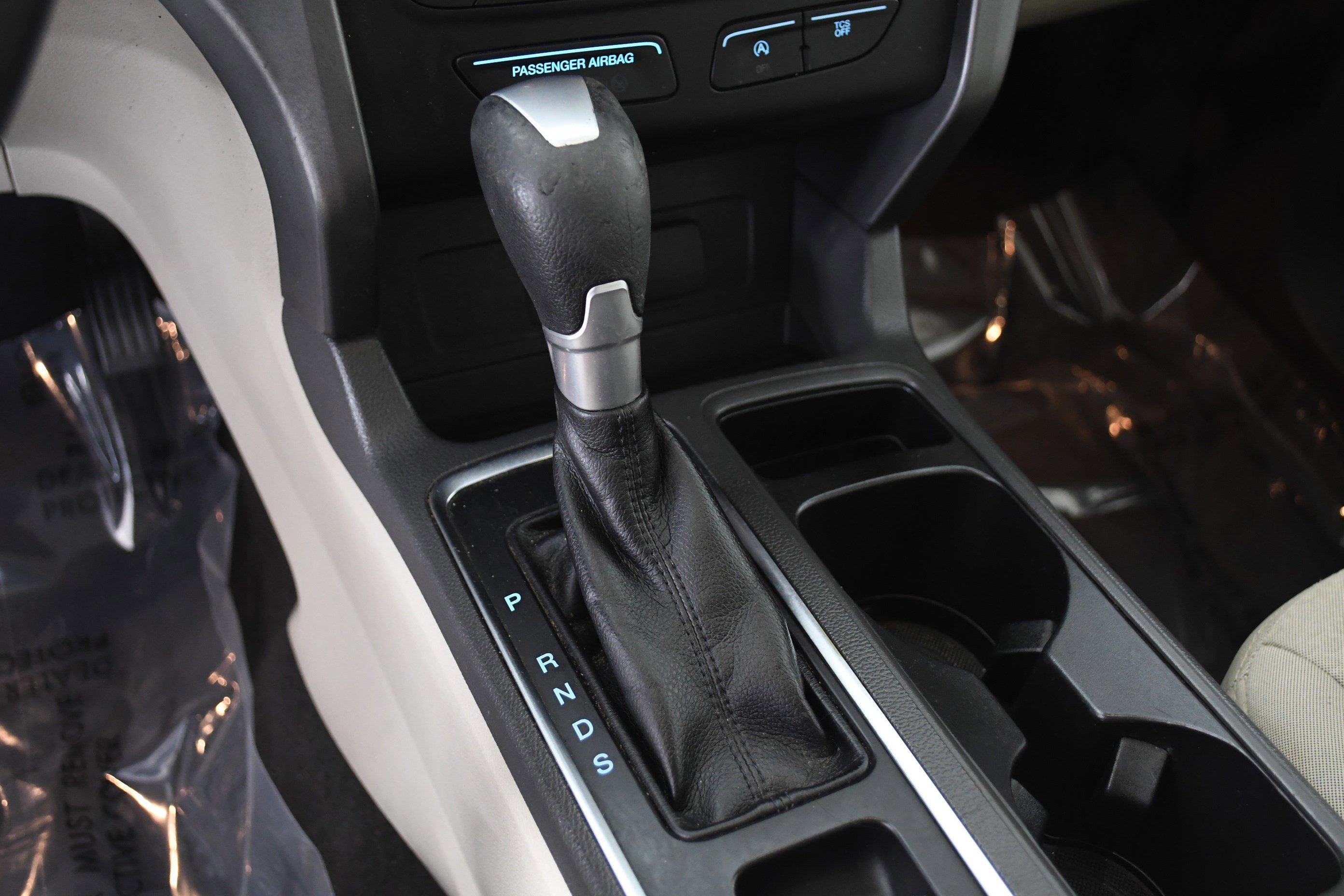 Used 2017 Ford Escape SE image 14