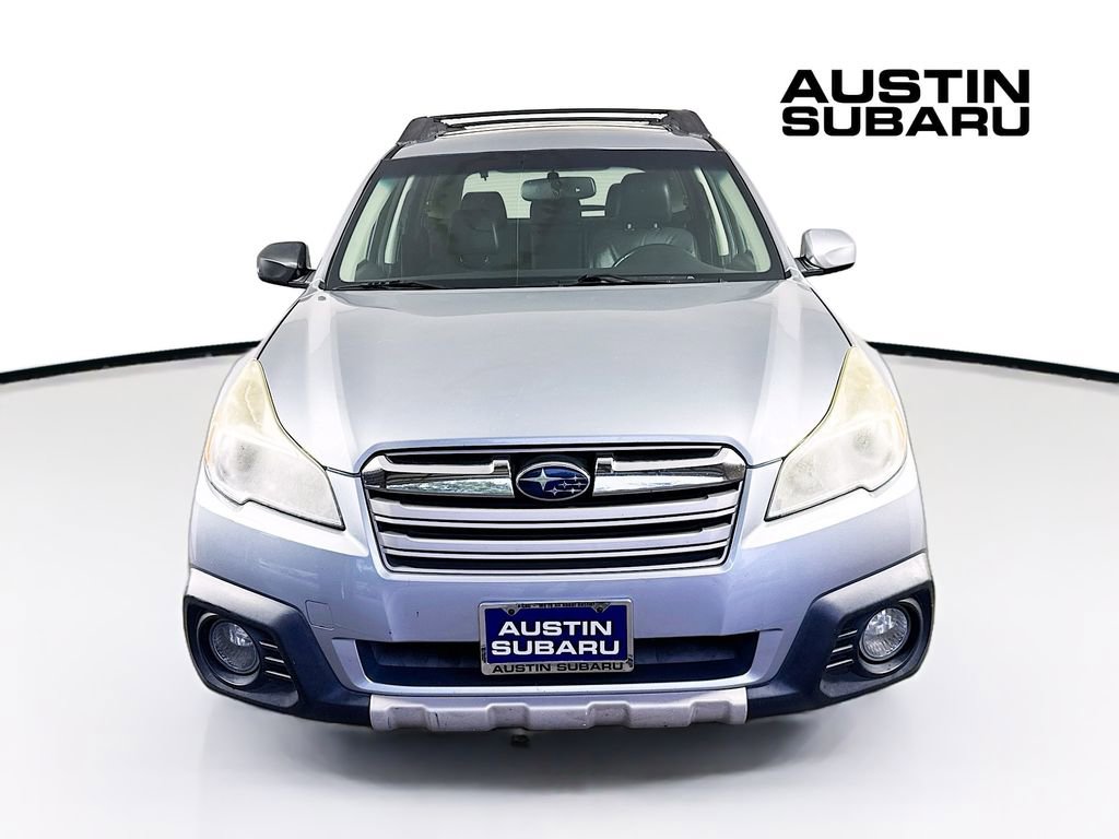 Used 2013 Subaru Outback 2.5i Limited AWD/4WD image 2