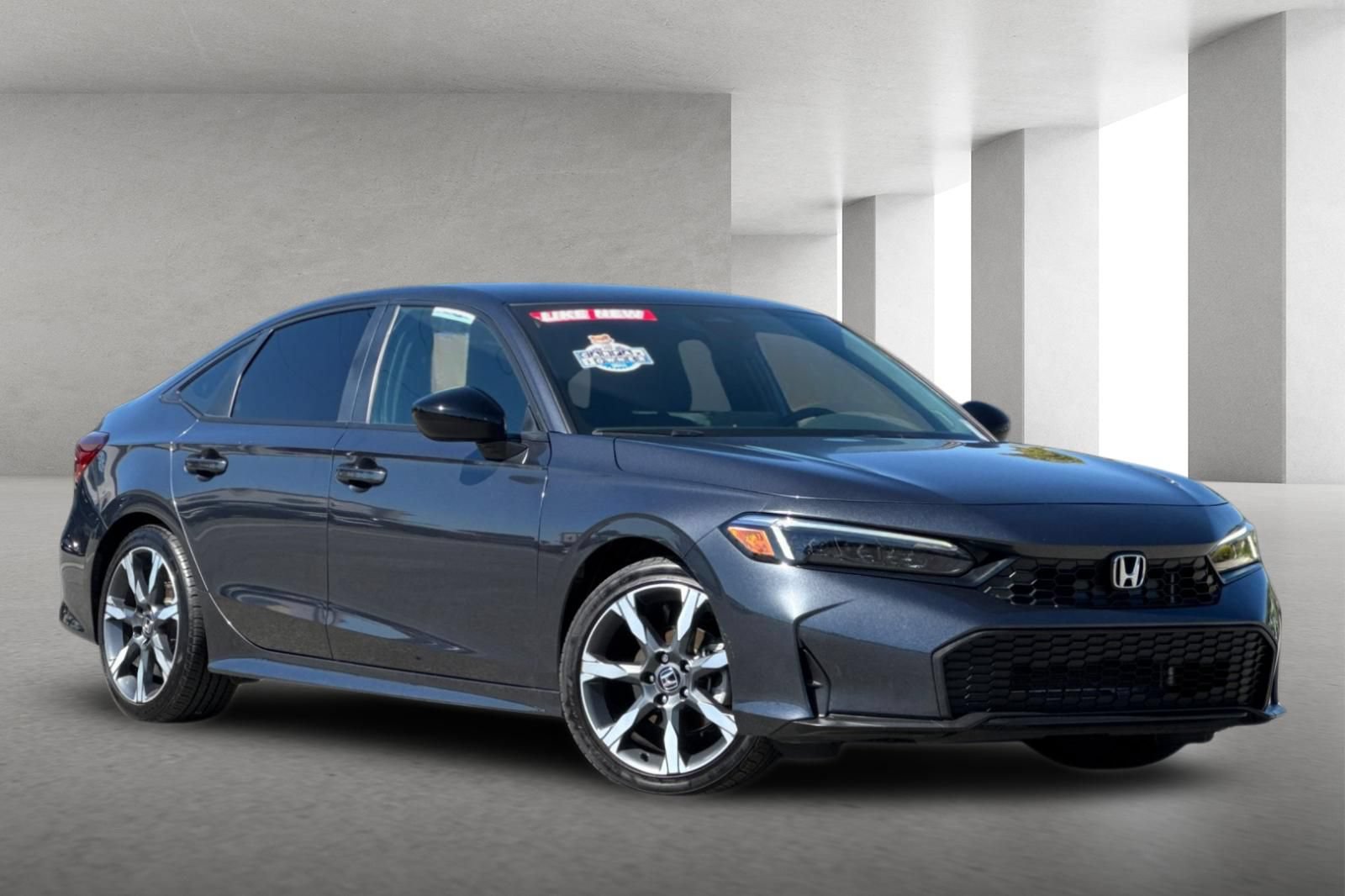 Used 2025 Honda Civic Sport image 2