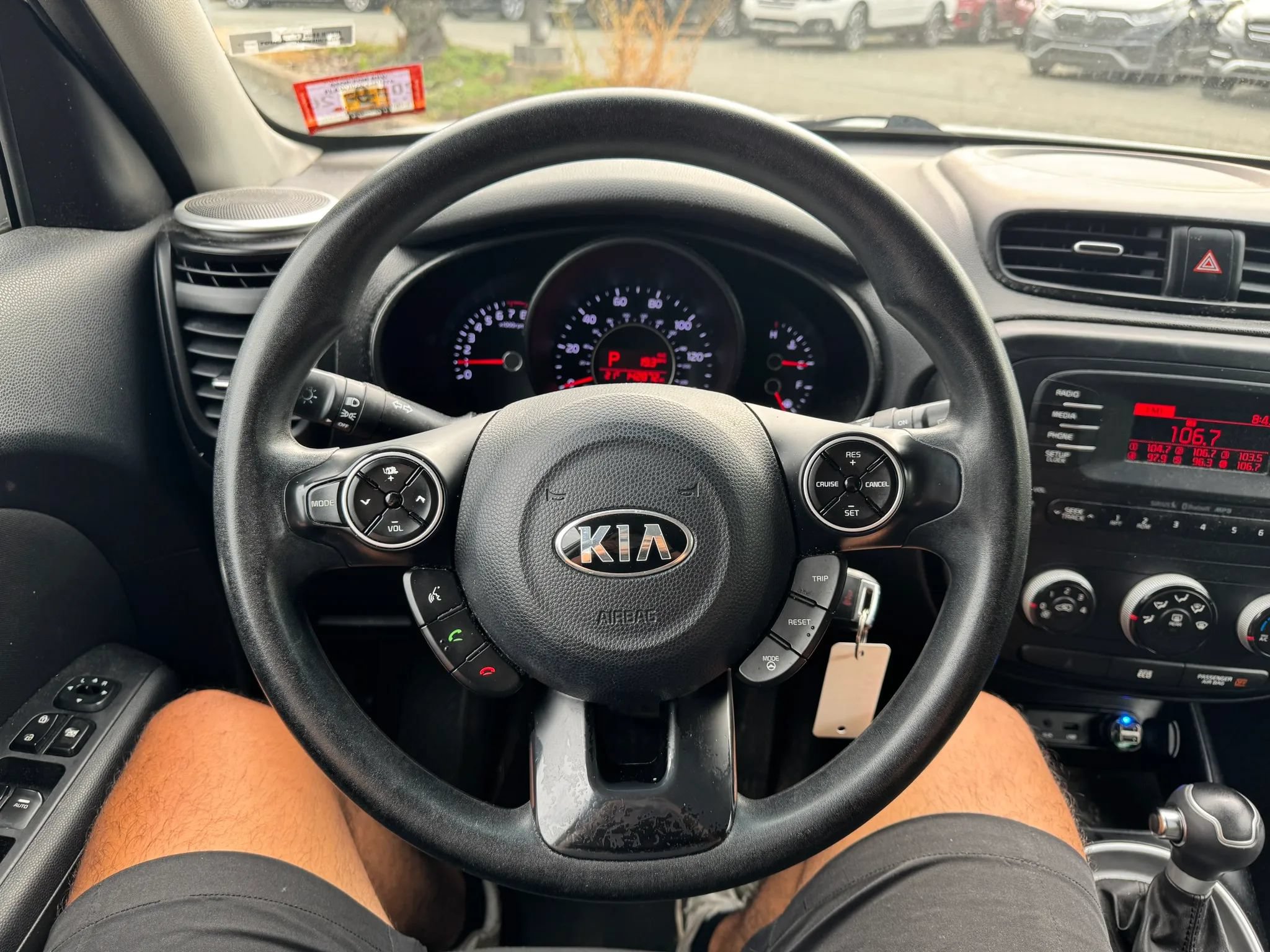 Used 2014 Kia Soul FWD image 12