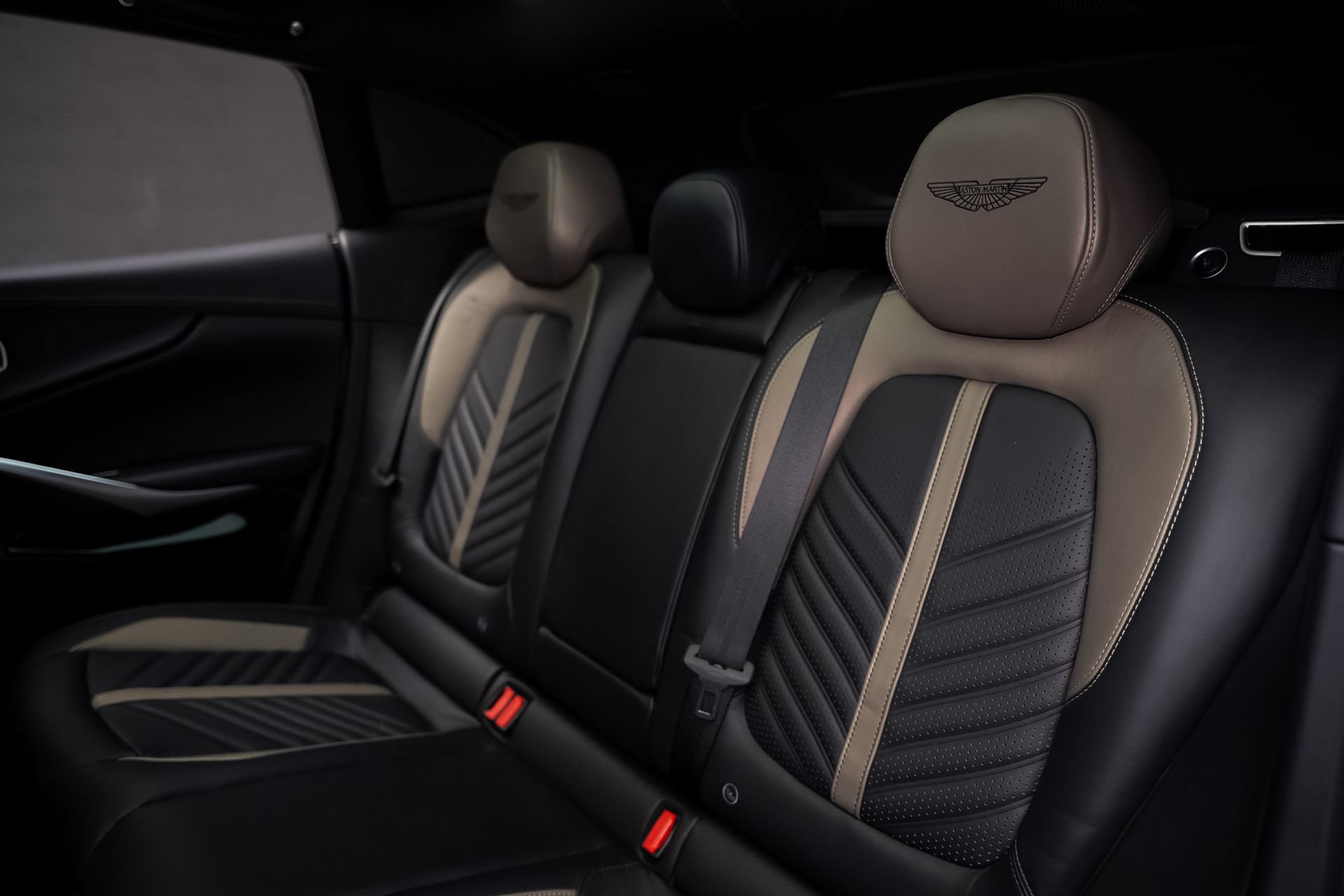 Used 2023 Aston Martin DBX 707 AWD/4WD image 66