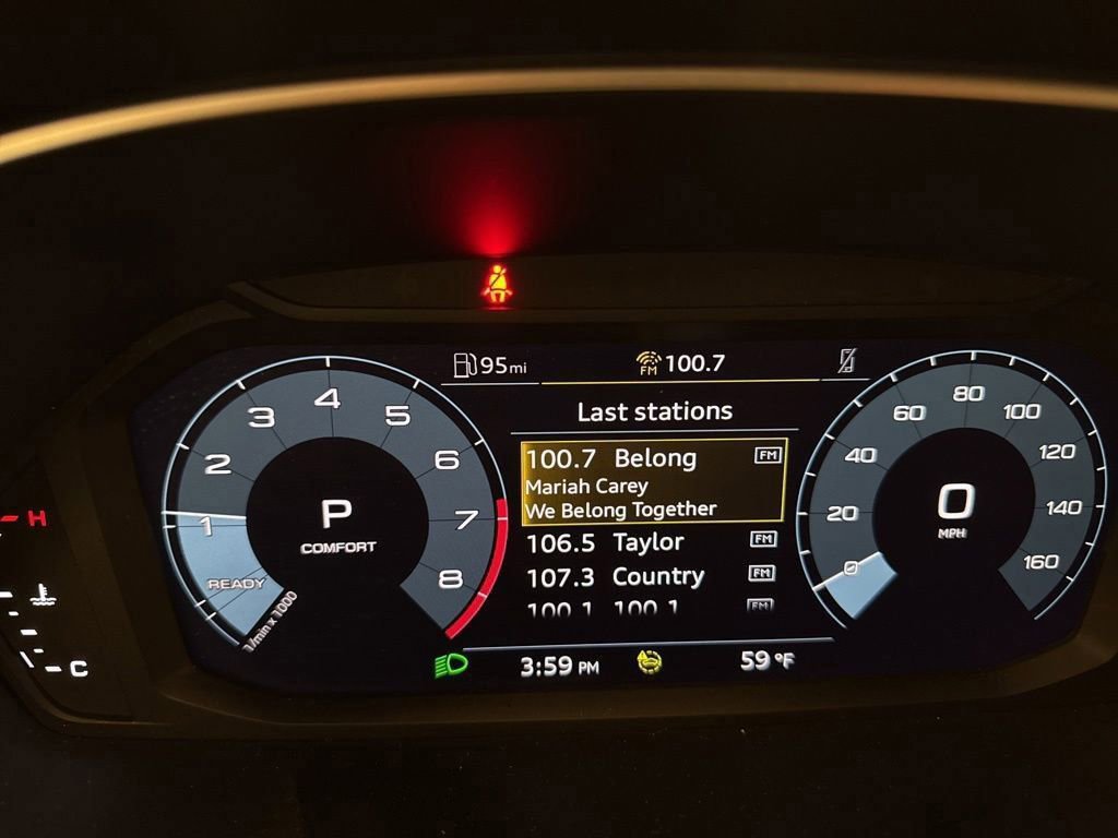 Used 2023 Audi Q3 2.0T Premium image 22