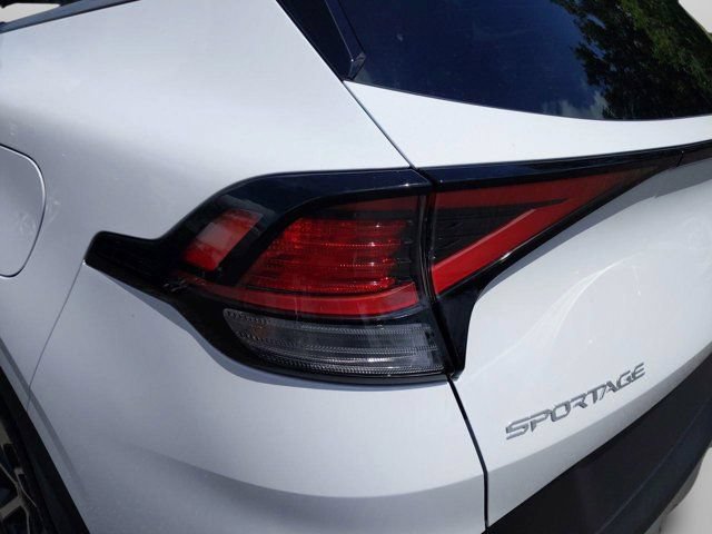 Used 2023 Kia Sportage EX FWD image 38