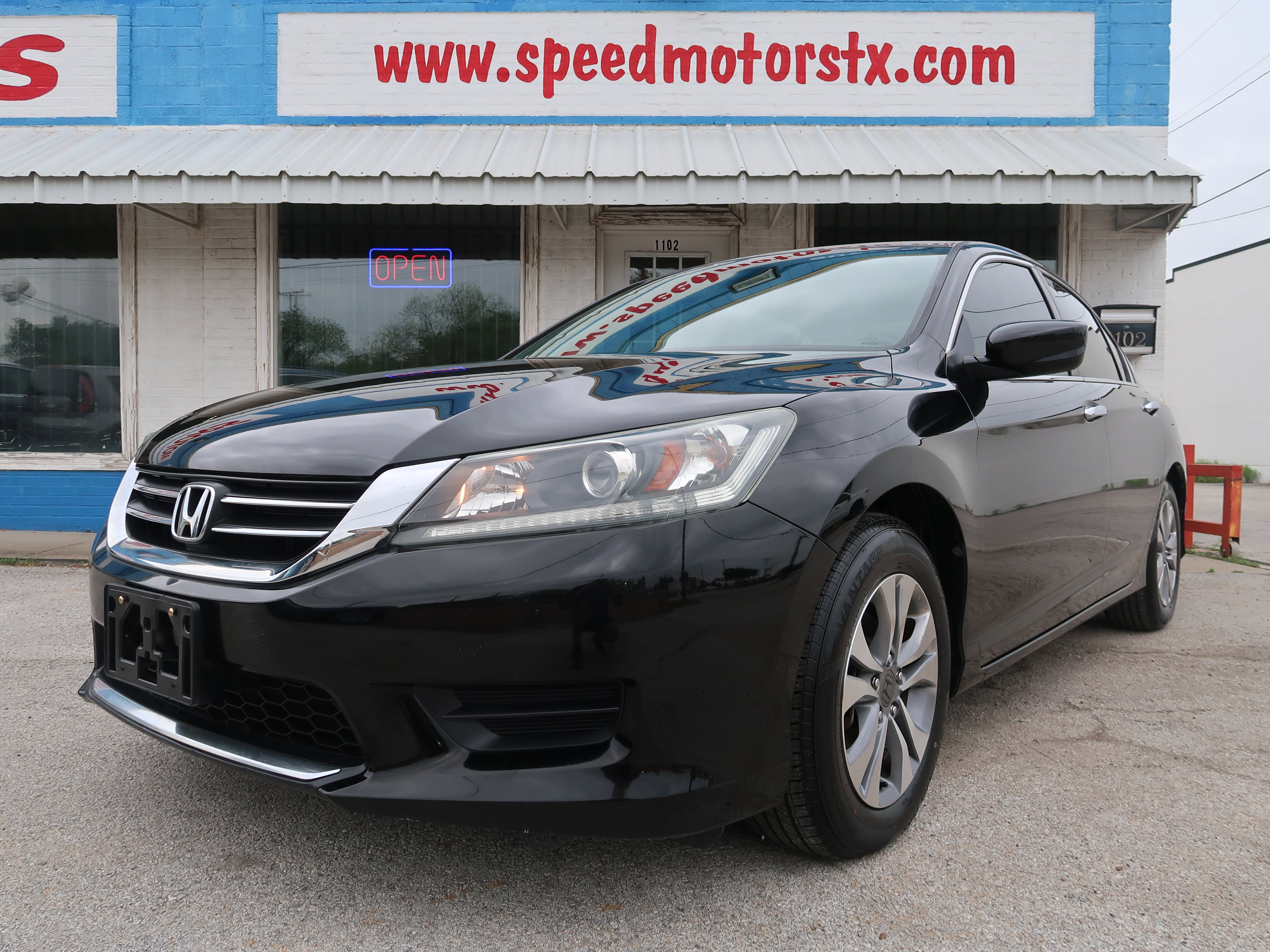 Used 2014 Honda Accord LX image 5