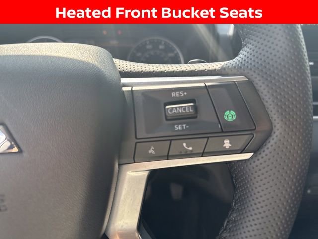 Used 2025 Mitsubishi Outlander SE AWD/4WD image 14