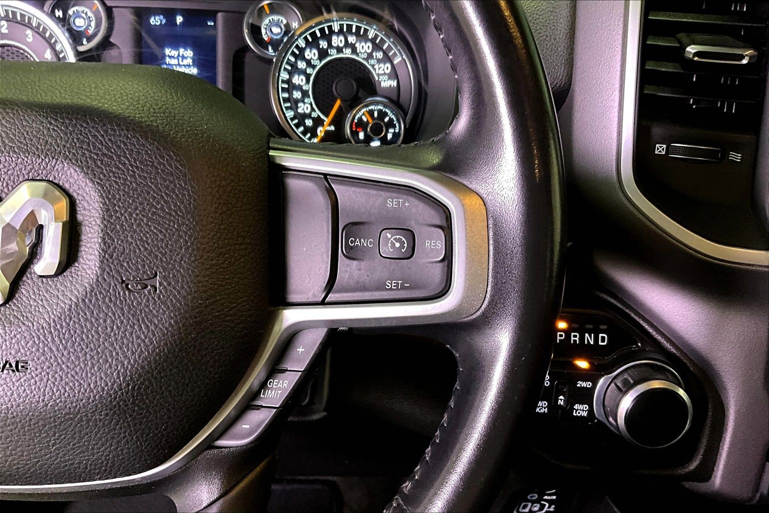 Used 2022 RAM 1500 Big Horn AWD/4WD image 14