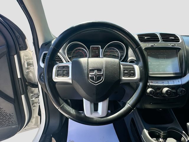 Used 2019 Dodge Journey SE FWD image 12