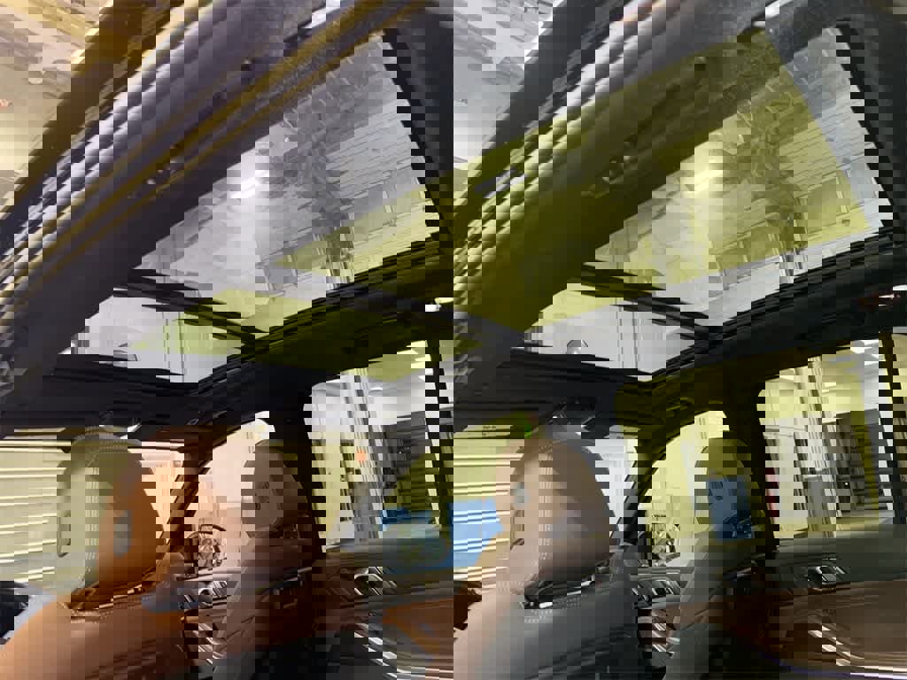 Used 2022 BMW X5 xDrive45e w/ M Sport Package image 25