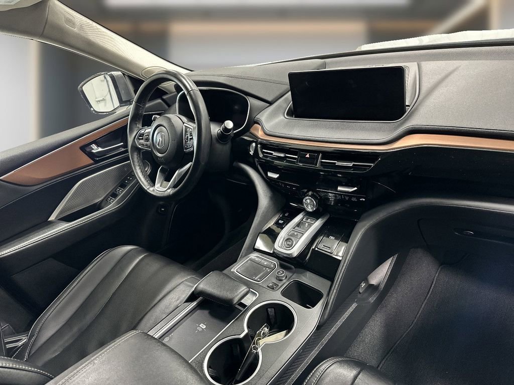 Used 2022 Acura MDX SH-AWD w/ Technology Package image 6
