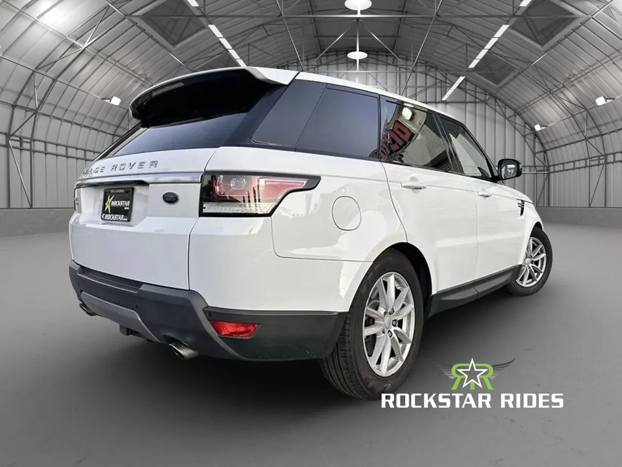 Used 2017 Land Rover Range Rover Sport SE AWD/4WD image 11