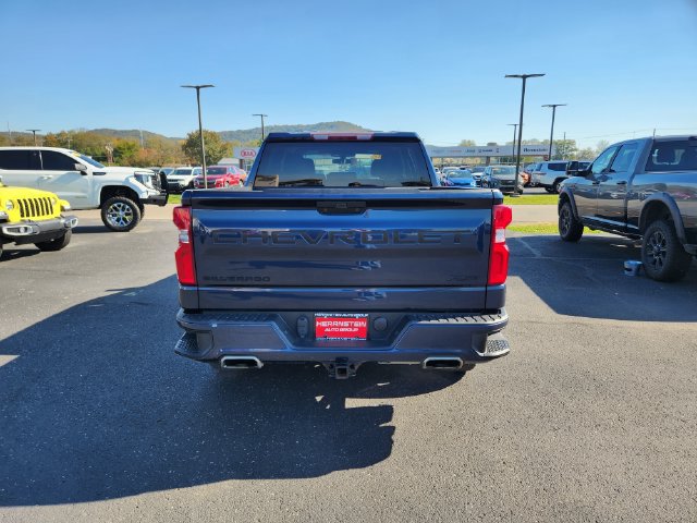 Used 2021 Chevrolet Silverado 1500 RST w/ Z71 Off-Road Package AWD/4WD image 32