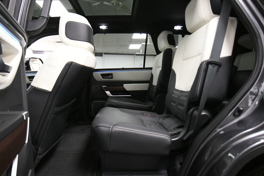 Certified 2024 Toyota Sequoia Capstone image 20