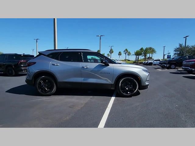 New 2025 Chevrolet Blazer LT w/ Midnight/Sport Edition image 31