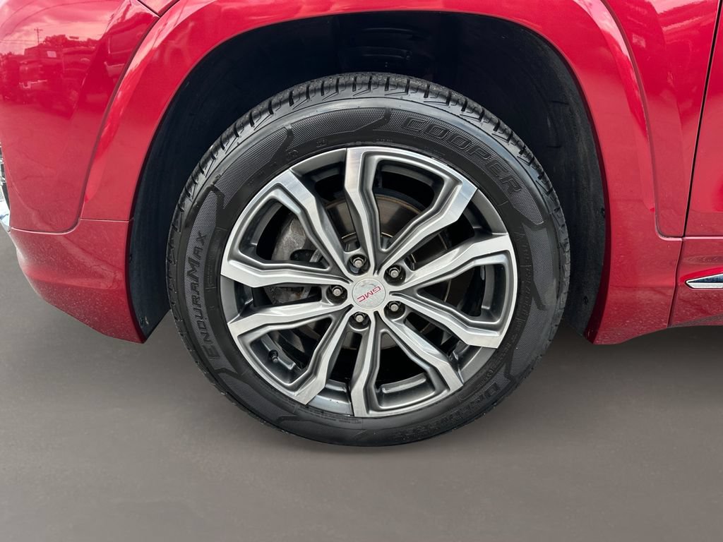 Used 2018 GMC Terrain Denali w/ Comfort Package AWD/4WD image 10