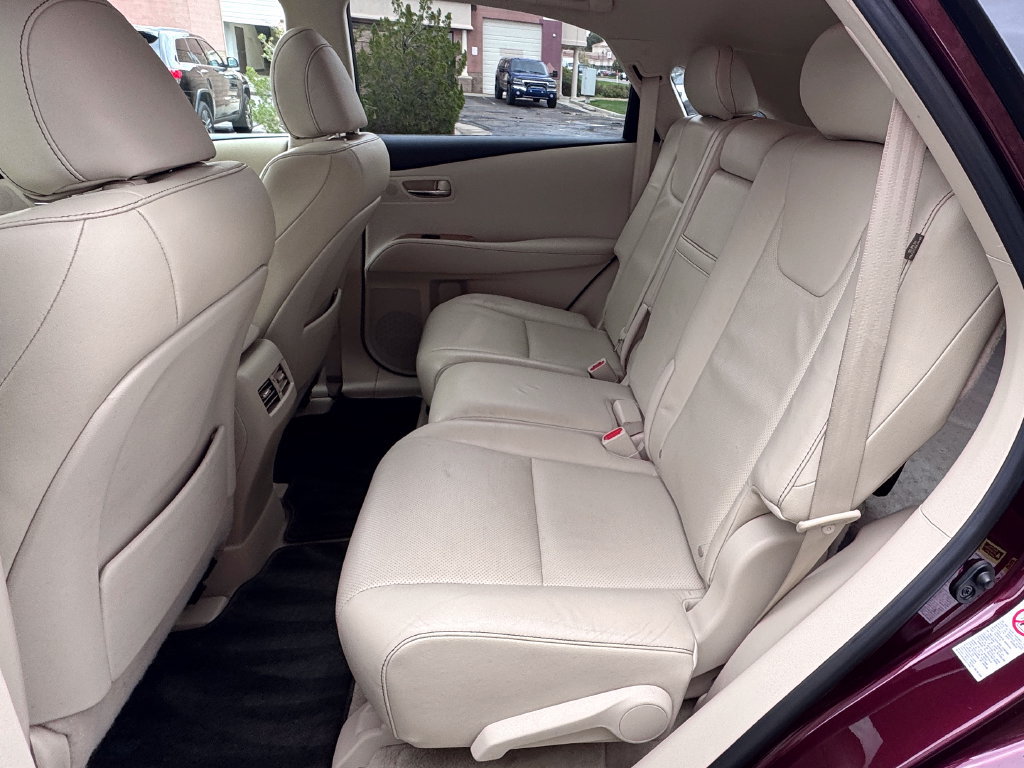 Used 2015 Lexus RX 450h AWD image 31