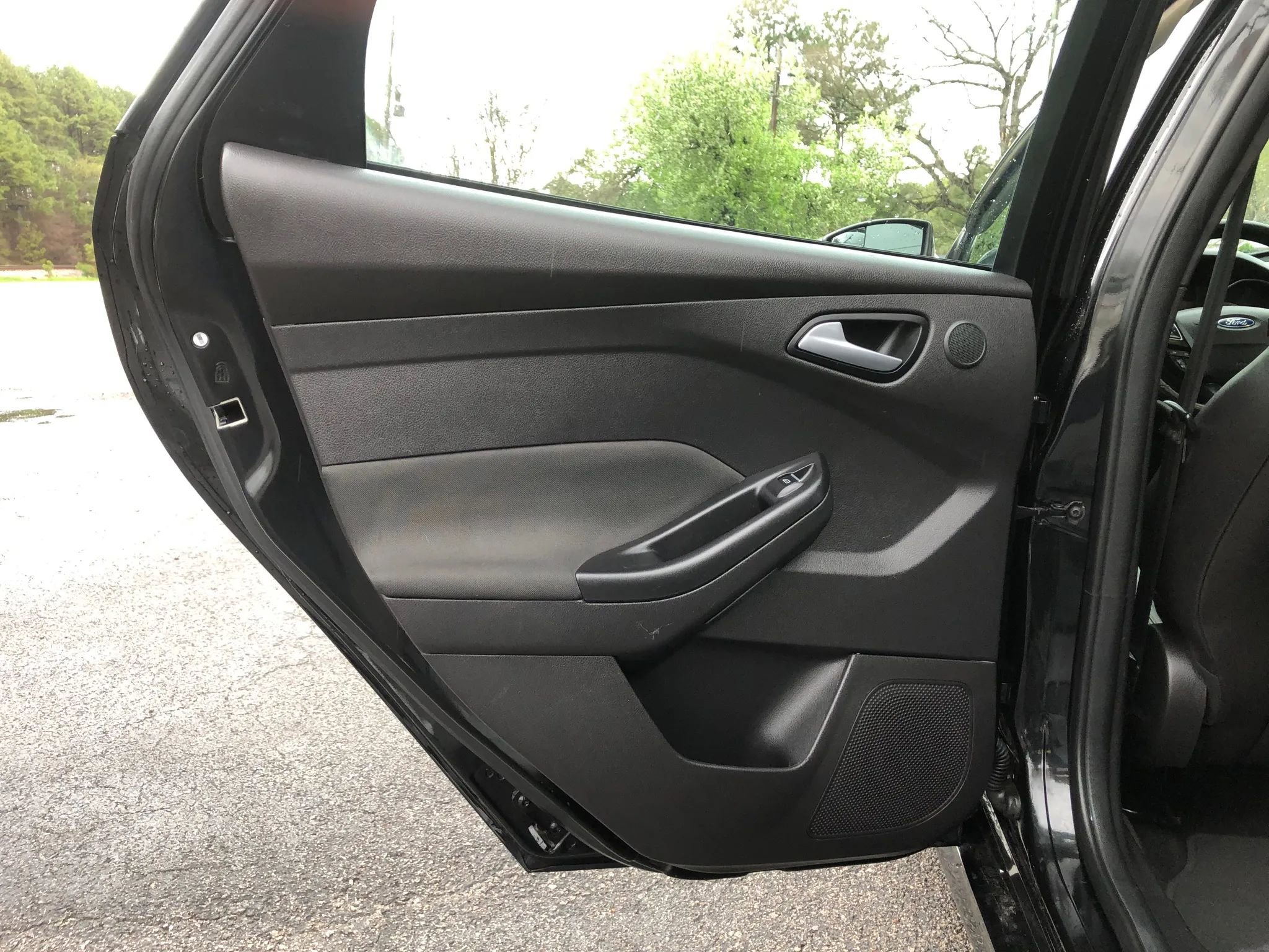 Used 2015 Ford Focus ST w/ Equipment Group 402A FWD image 22