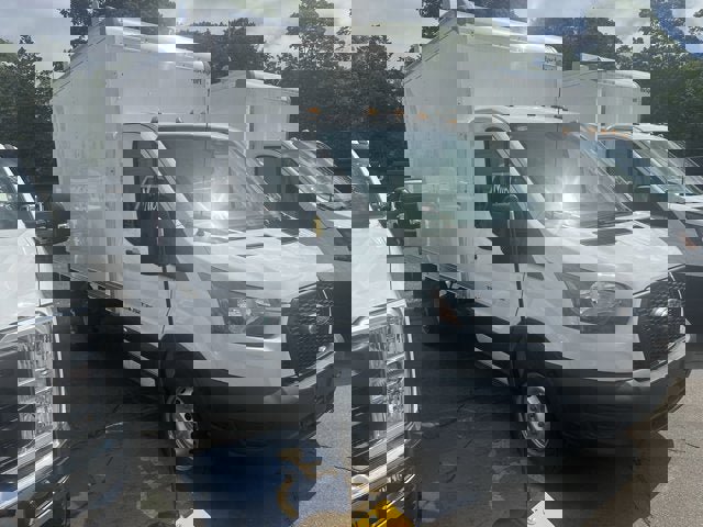 Used 2024 Ford Transit 350 image 3