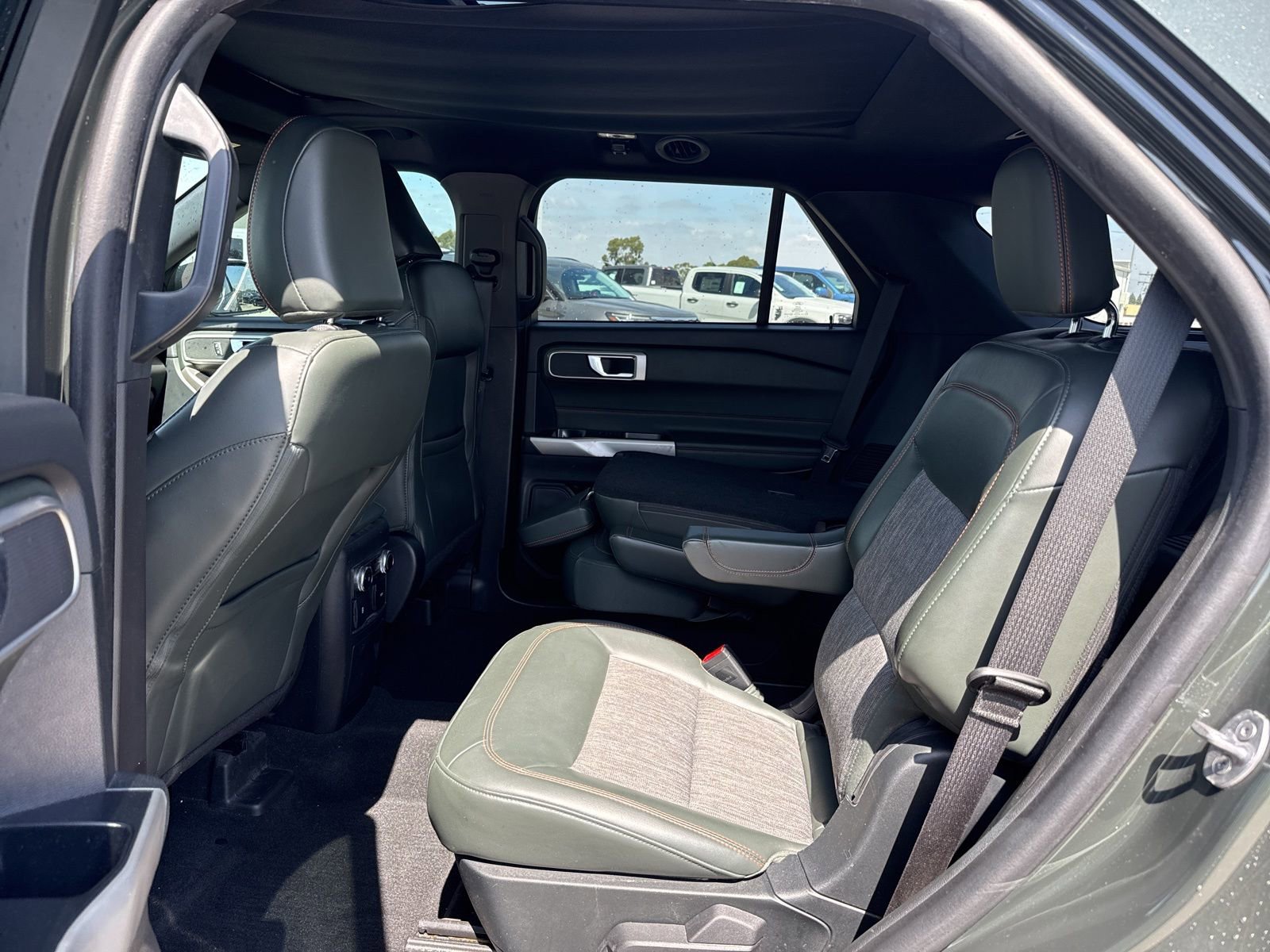 Used 2023 Ford Explorer Timberline AWD/4WD image 6