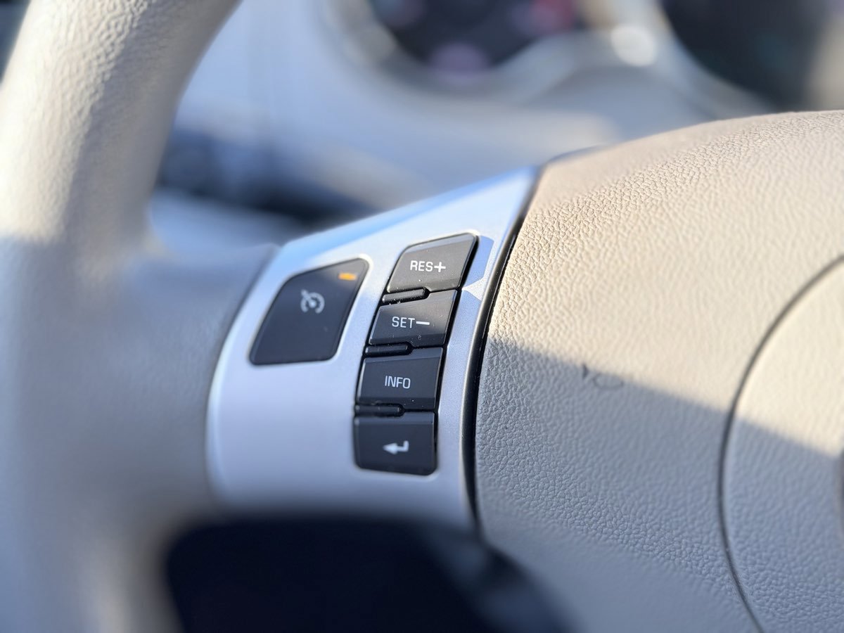 Used 2012 Chevrolet Malibu LS image 24