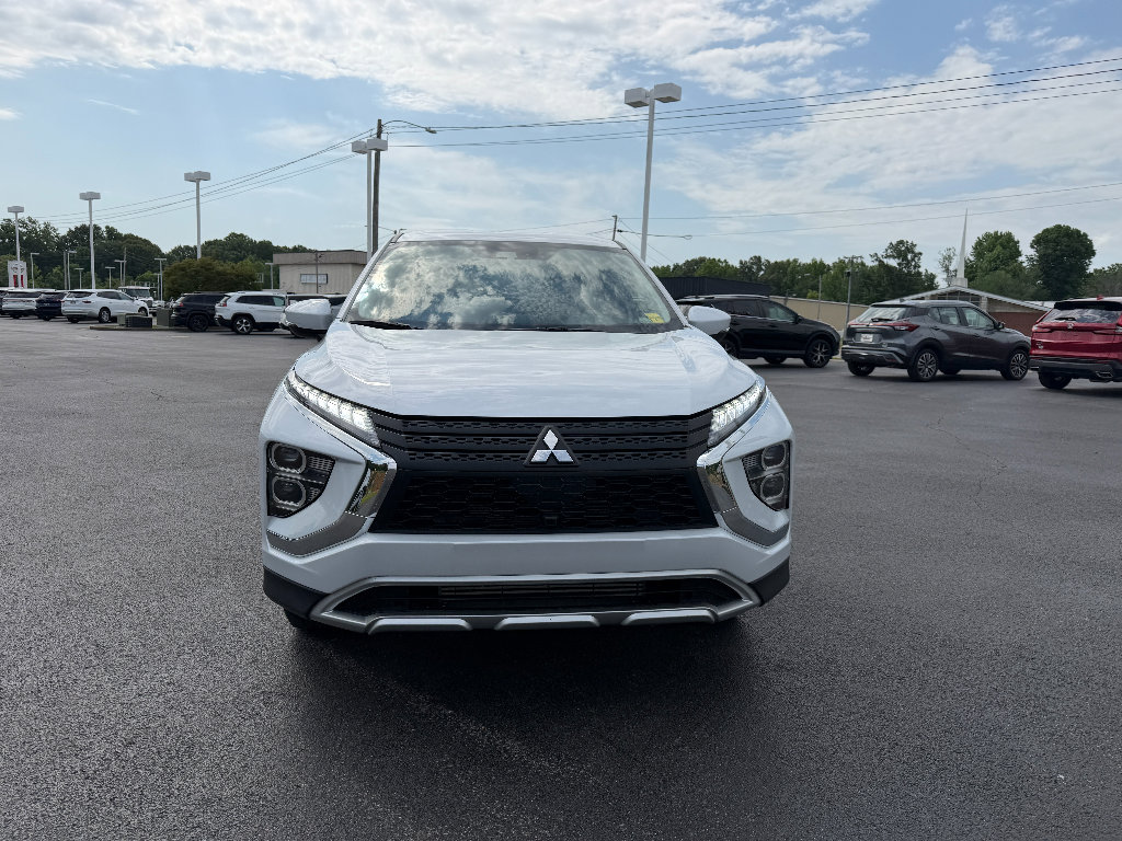 Used 2025 Mitsubishi Eclipse Cross SE AWD/4WD image 2