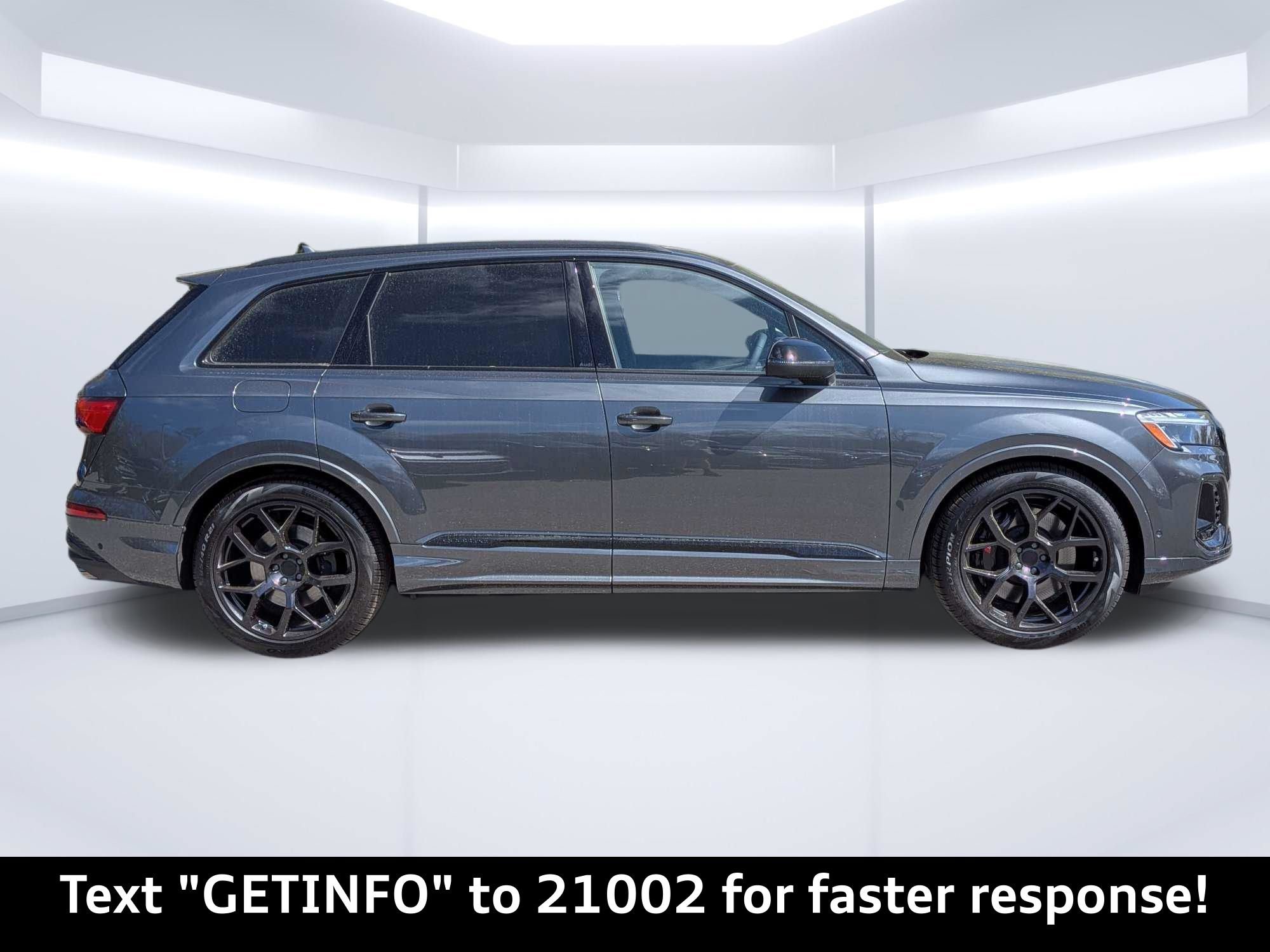 New 2026 Audi SQ7 Premium Plus AWD/4WD image 2