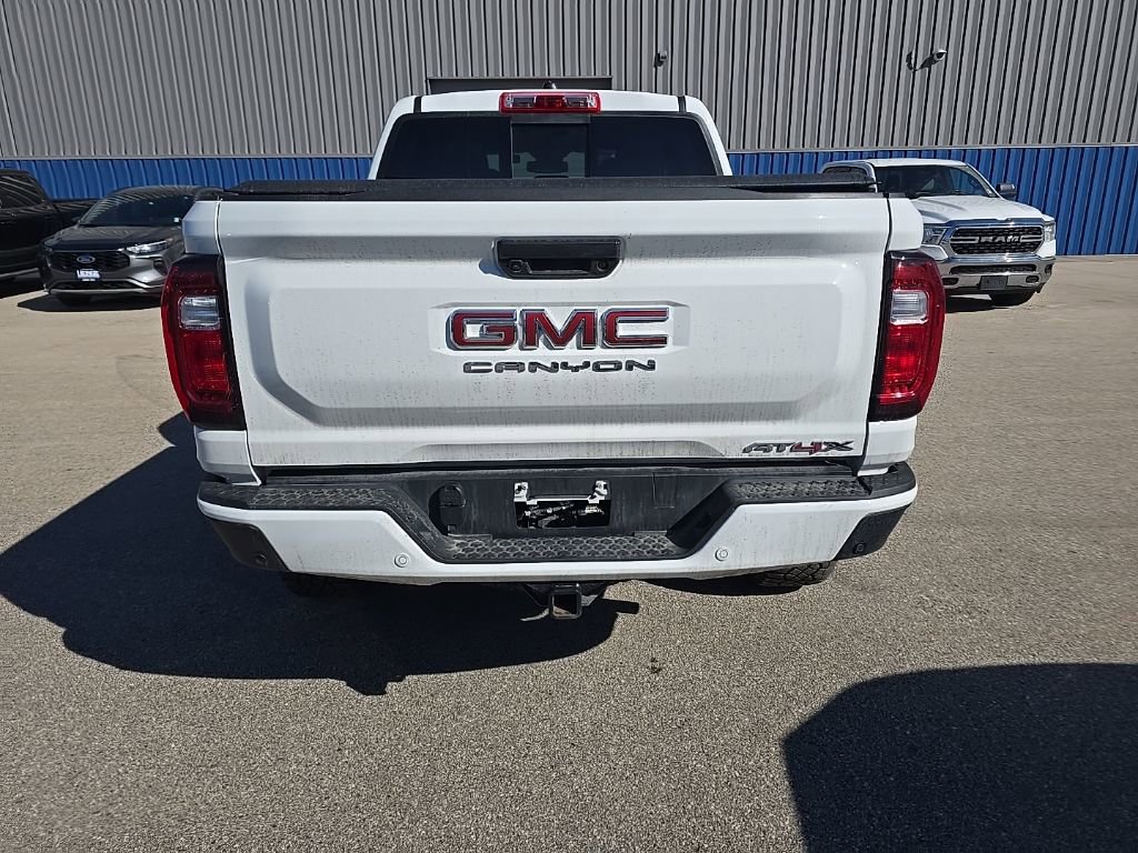 Used 2025 GMC Canyon AT4 w/ AT4X Package image 4